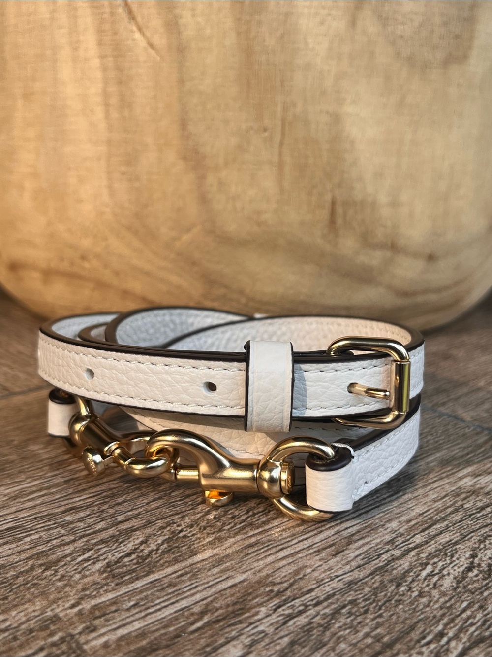 Coach Chalk White Pebbled Leather Strap with Dark Brown Edge & Gold Hardware - Picture 2 of 6